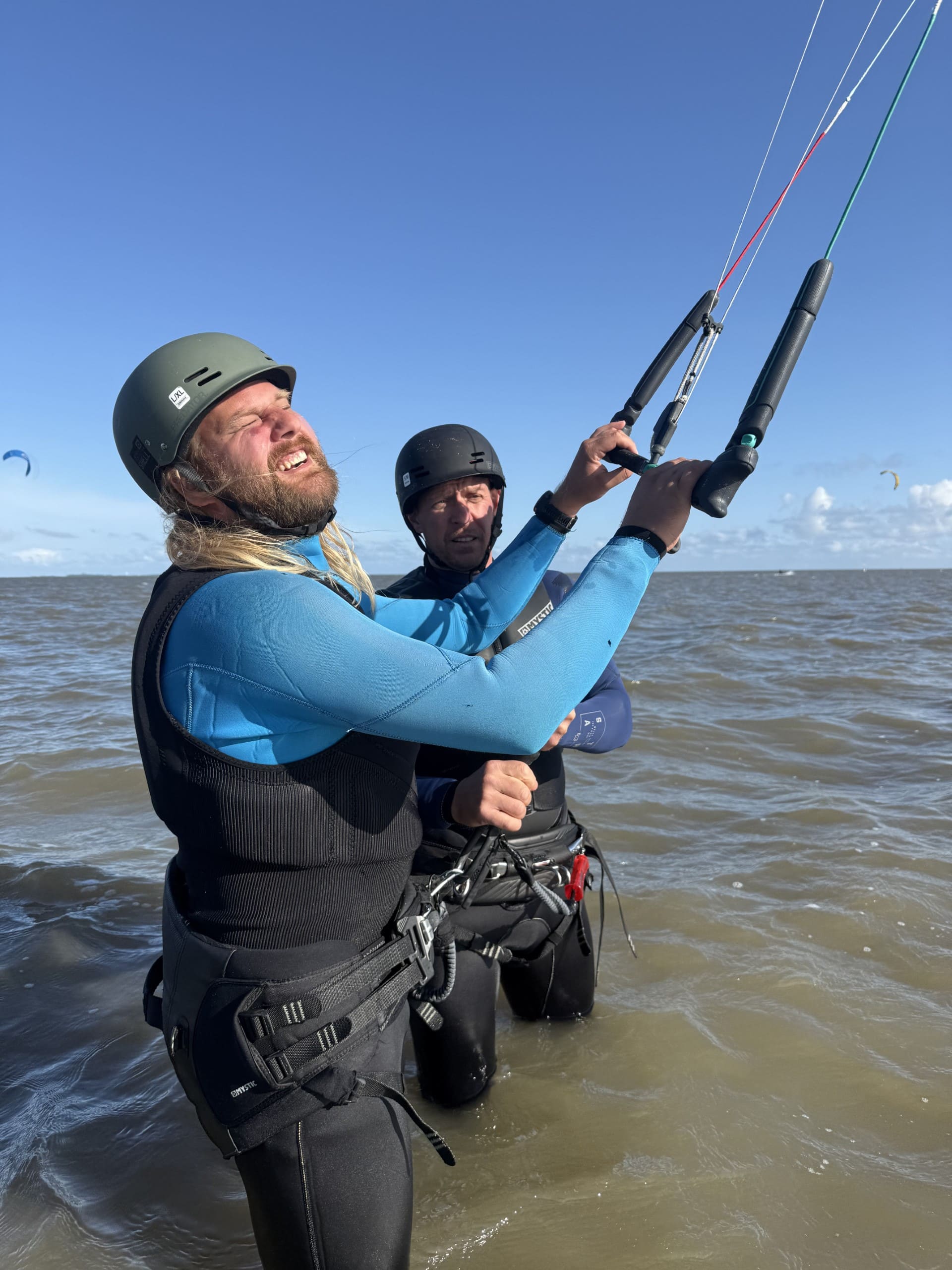 Kite-Unterricht-im-Wasser-Befestigung